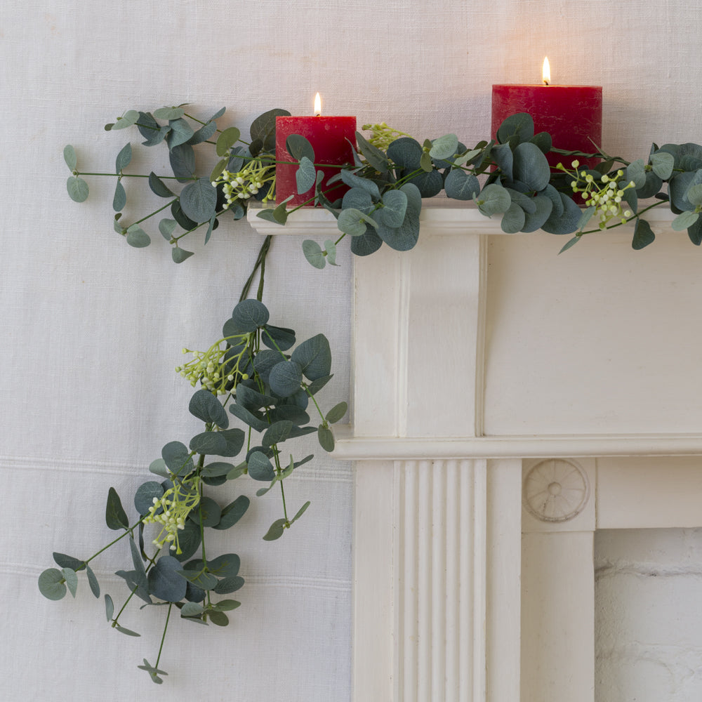 Eucalyptus & White Flower Garland